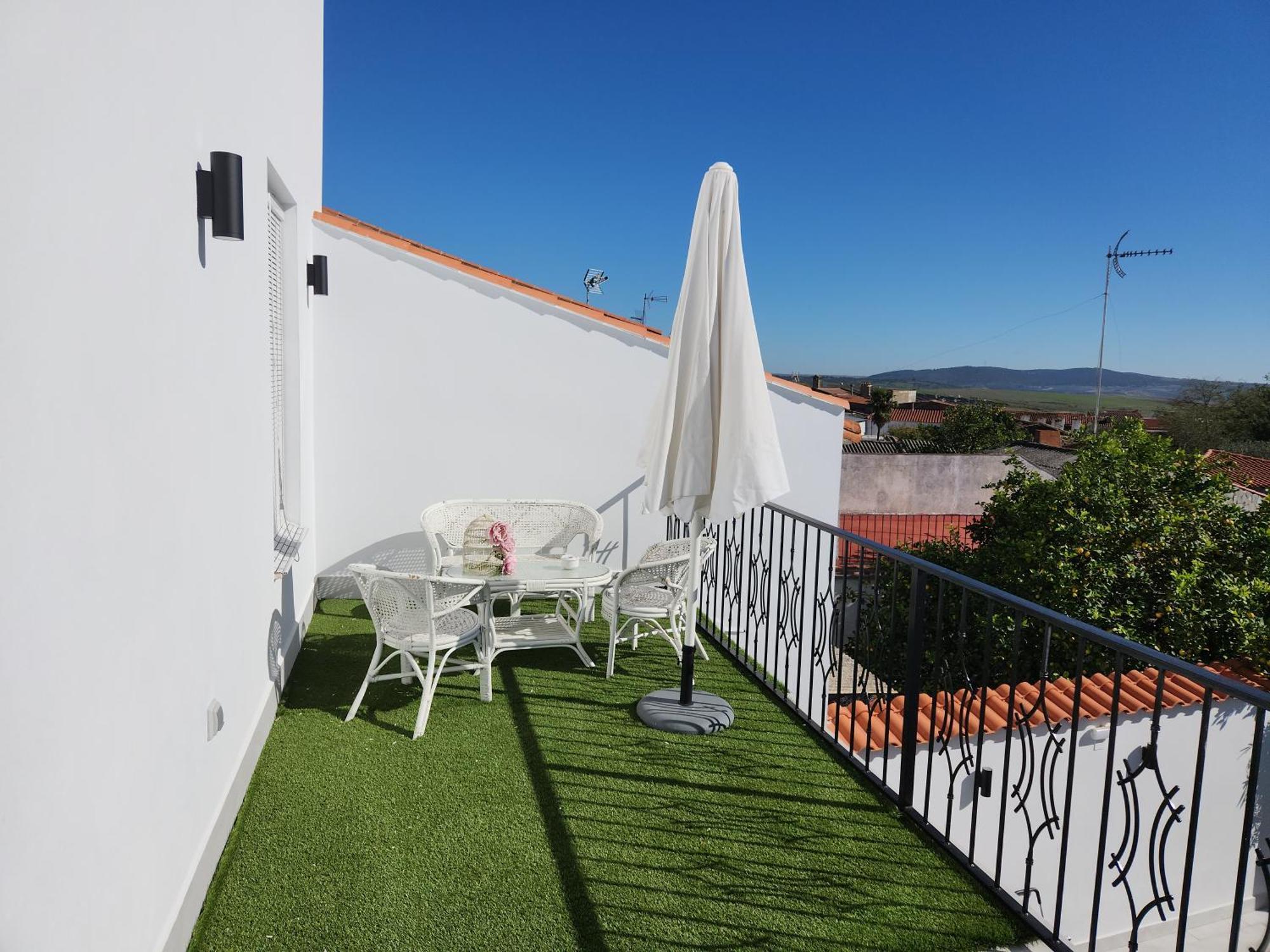 Hotel Boutique Iulia 5 Estrellas Medina de las Torres Esterno foto